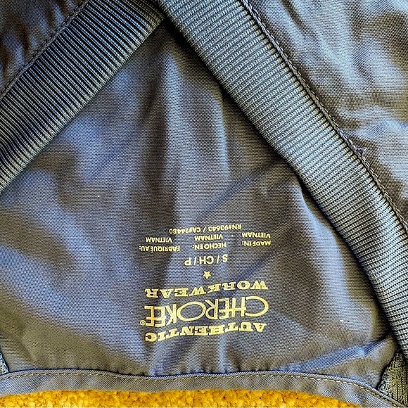 2 sets scrubs (blue & grey set).  Sold together - Picture 6 of 6